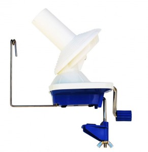 Stanwood Needlecraft Yarn Winder - 4oz. I love their yarn winders! Such a life saver! Also available in a 10 oz version for the REALLY big balls of yarn!