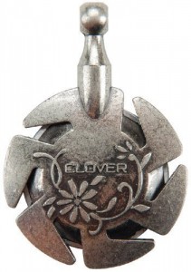 Clover Yarn Cutter Pendant Antique Silver