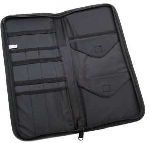 Keep crochet hooks (including Tunisian!), notions, and accessories organized and ready to go with this fab case from ArtBin!