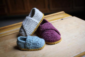Little Wrap Slippers Crochet Pattern