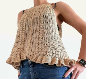 liv granny square top