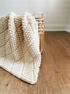 Dyaman Blanket