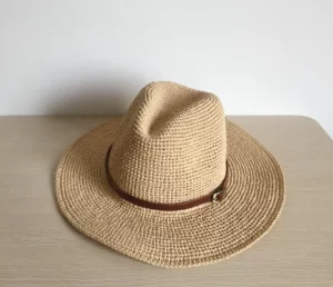 This crochet summer hat pattern