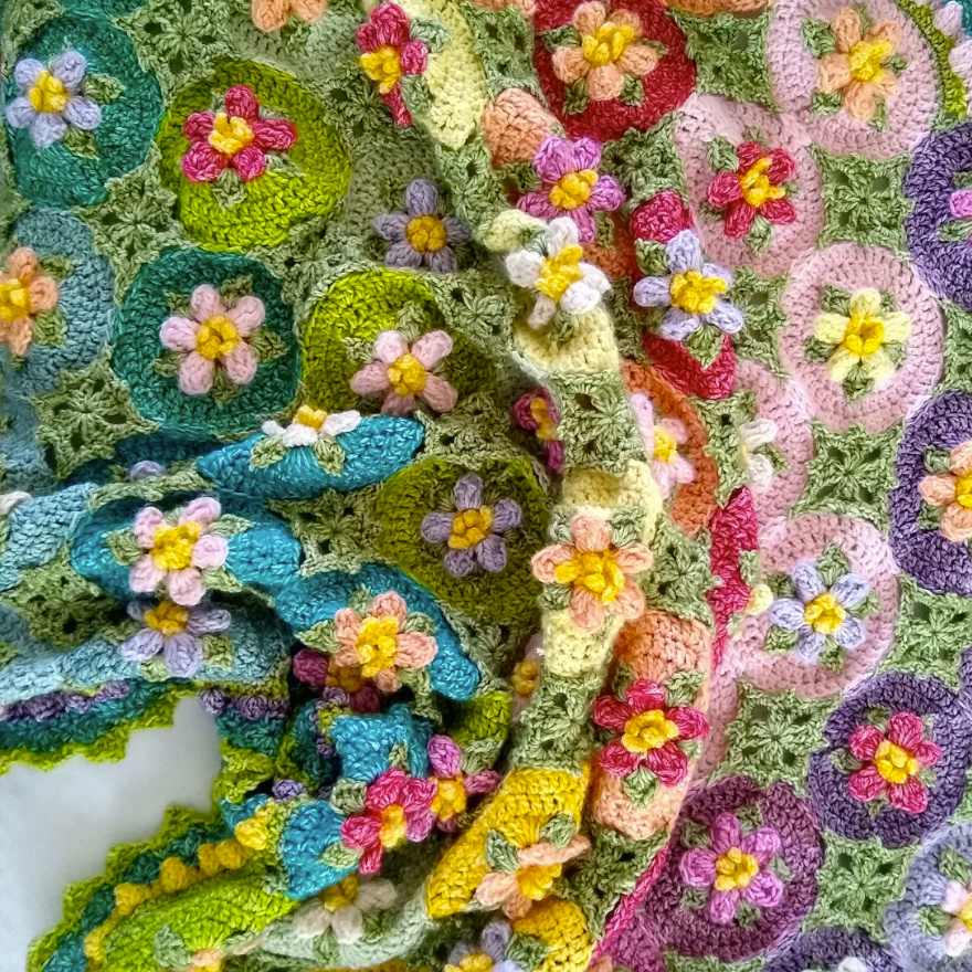 Macaroon Blossom Afghan by AppleBlossomDreams 1 Macaroon Blossom Afghan
