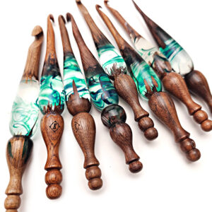 Walnut Emerald Crochet Hook