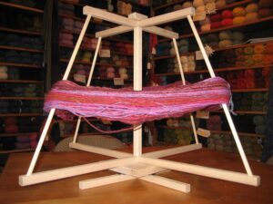 Beka natural hard maple yarn swift