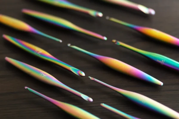 limited edition aura streamline metal crochet hooks
