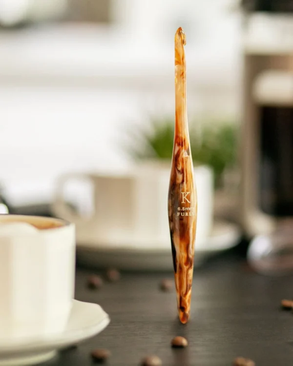 Latte Streamline Crochet Hook