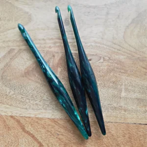 Vixen Streamline Resin Crochet Hook
