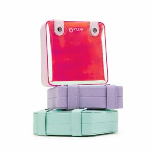 Della Q Hook Stitch Case