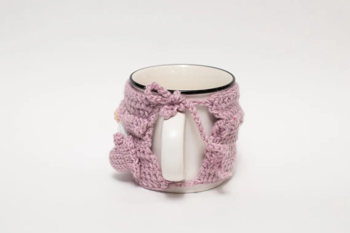 Gnome Crochet Mug Cozy Pattern: Winter Holiday Set from BlinkYarnCrafts 8 Gnome Crochet Mug Cozy Pattern