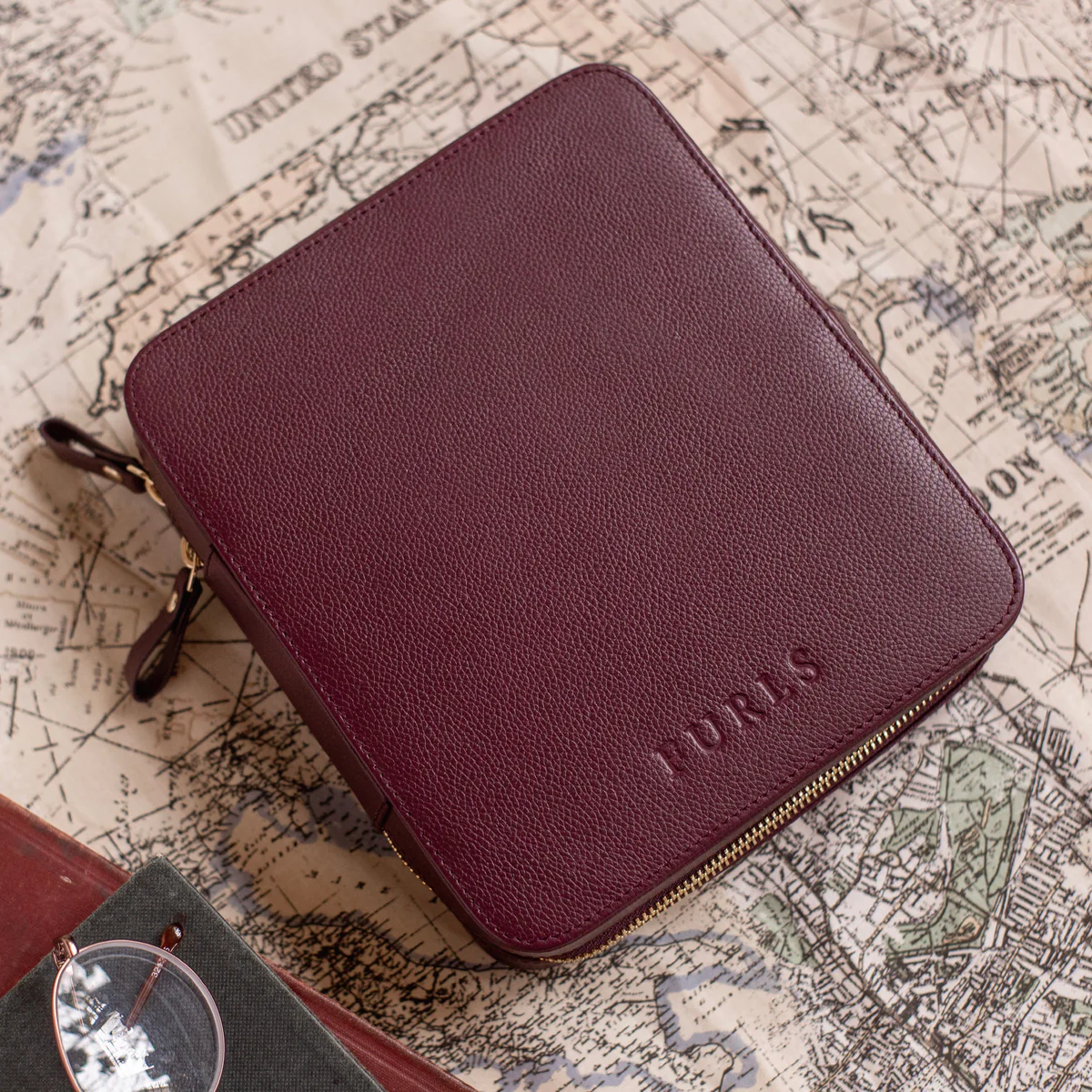 Safekeep 10 Hook Leather Travel Case 3 Safekeep 10 Hook Leather Travel Case