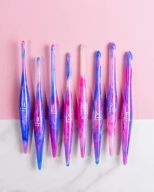 cotton candy resin crochet hook